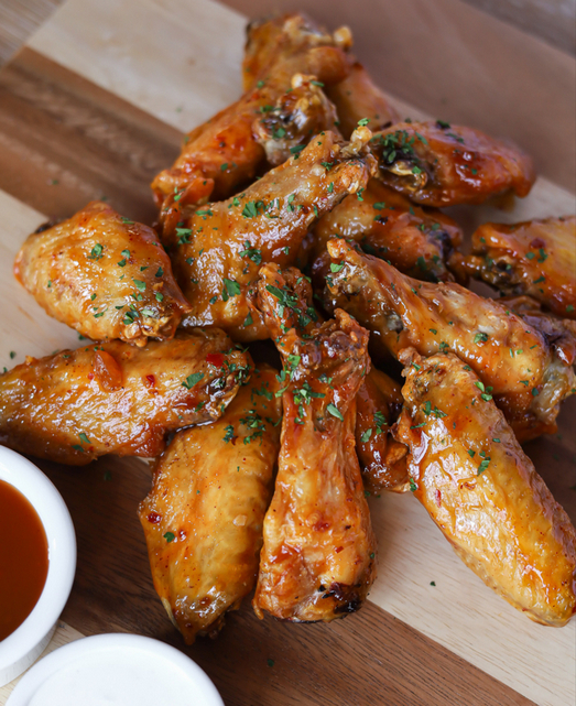 Dozen Traditional Bone In Chicken Wings